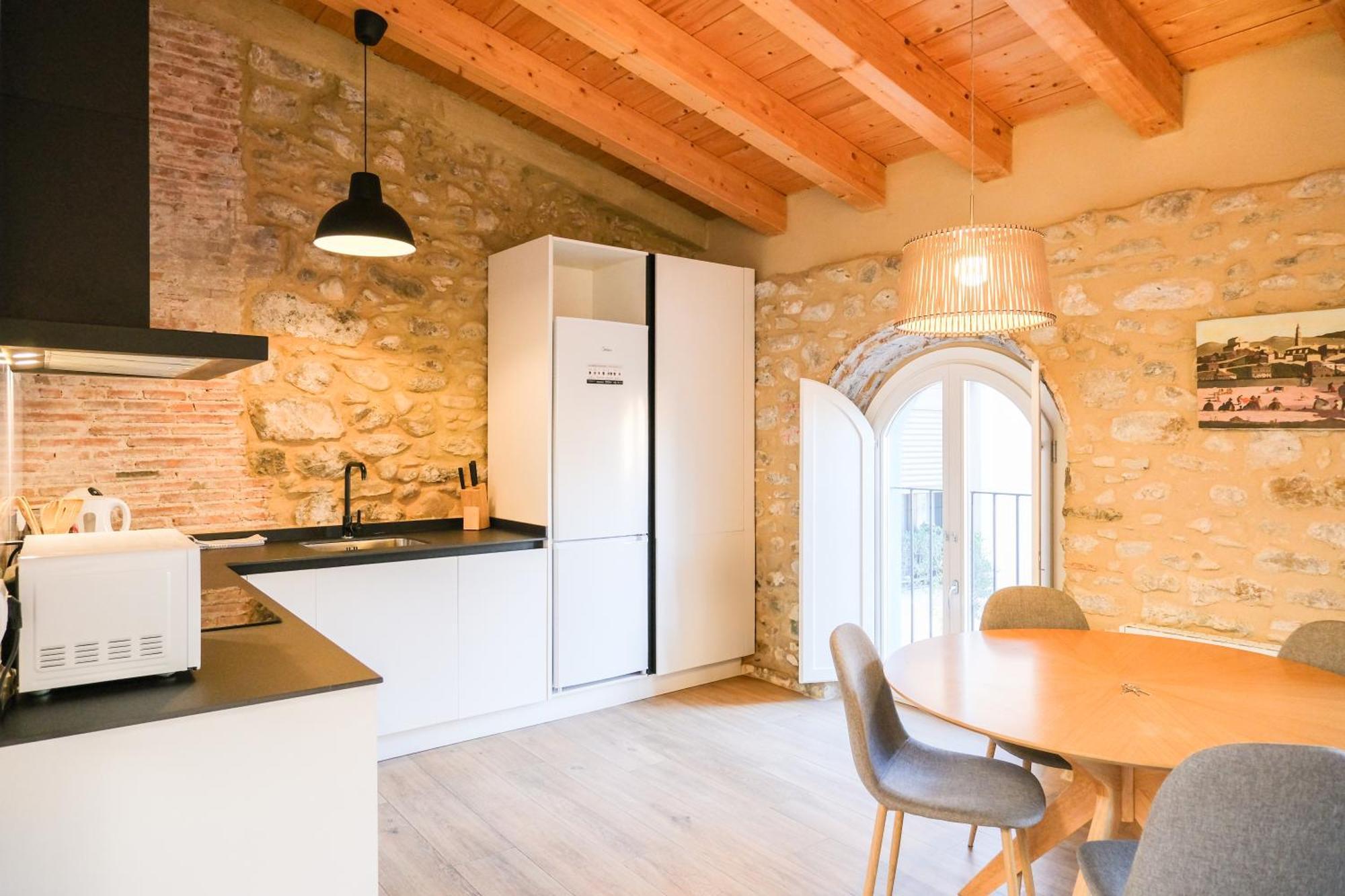 Ganganell Atic Apartamento Con Terraza En Besalú Exterior foto