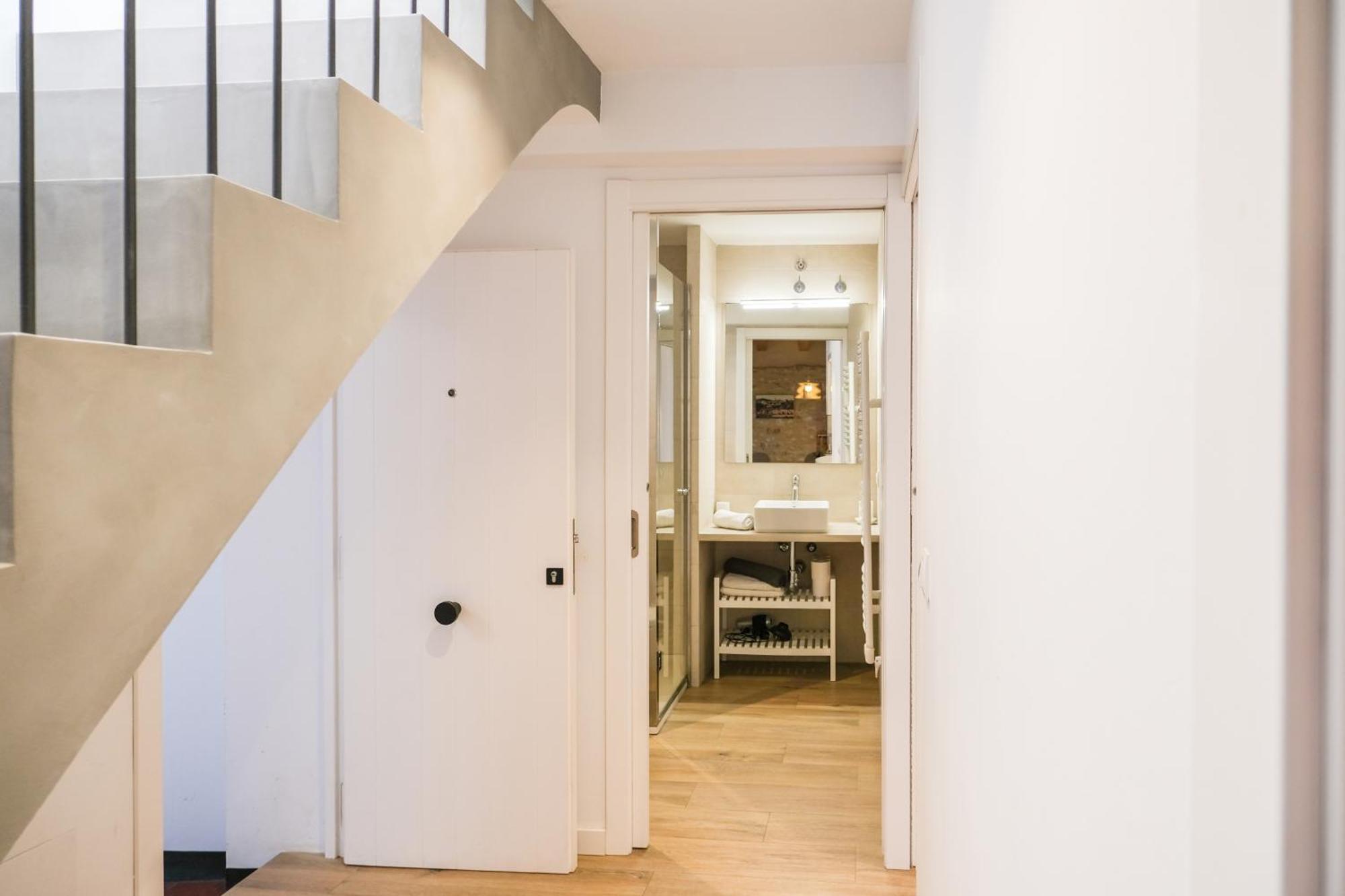 Ganganell Atic Apartamento Con Terraza En Besalú Exterior foto